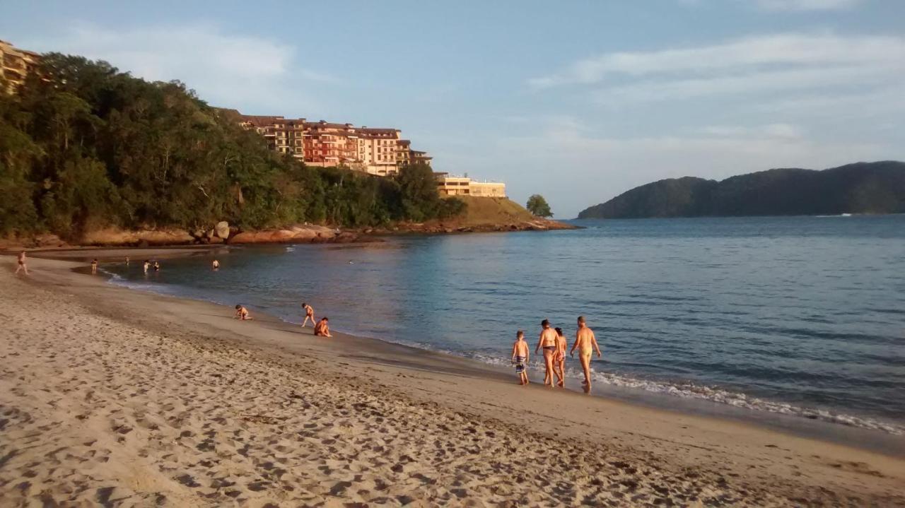 Chale No Condominio Verde Mar Na Praia Da Cocanha Caraguatatuba Exterior foto